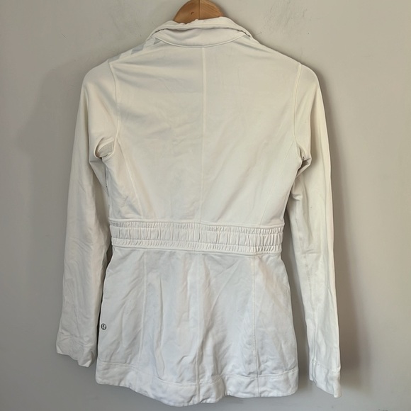 Lululemon Define Full Zip Jacket Women's Size 6 Cream Micro Stripe Athletic 🕶️ - Picture 7 of 9